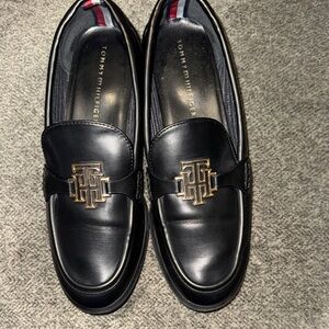 Tommy Hilfiger Black Leather Loafers with Gold Accent